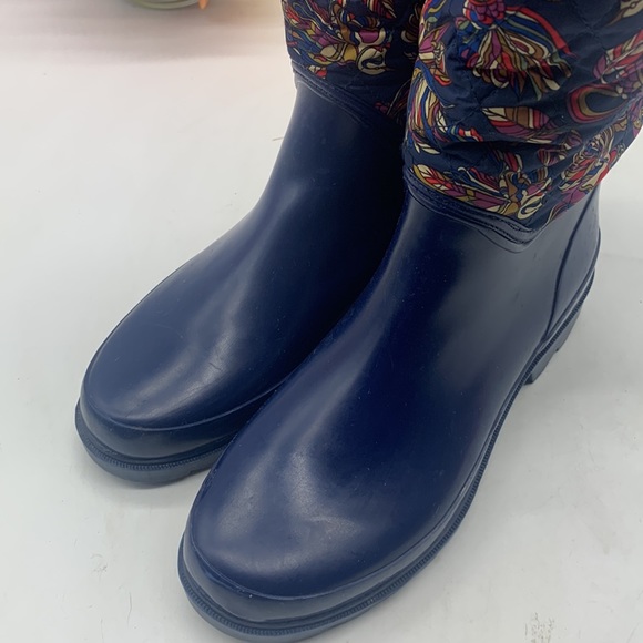 SakRoots Navy Blue Floral Print Waterproof Rain Boots Size 7 - Picture 6 of 10